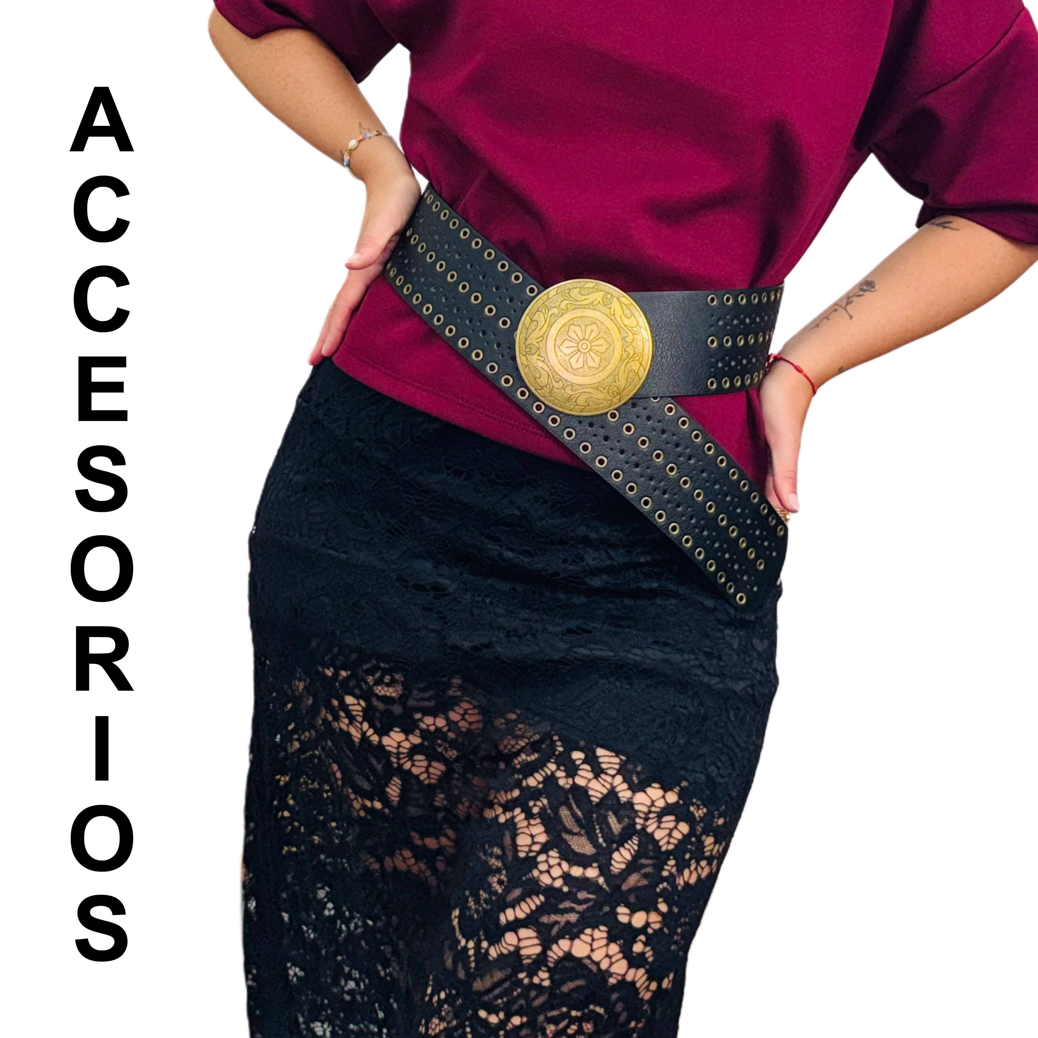 Accesorios como cinturones, gafas, bisutería, gorros...